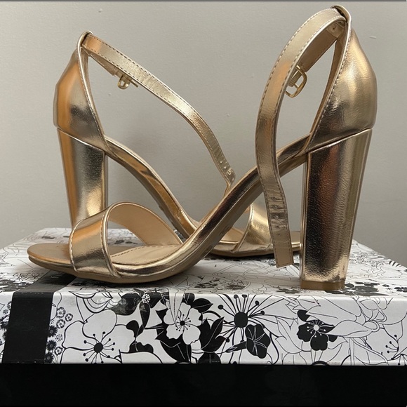 BAMBOO Shoes - Bamboo Gold Metallic Heels